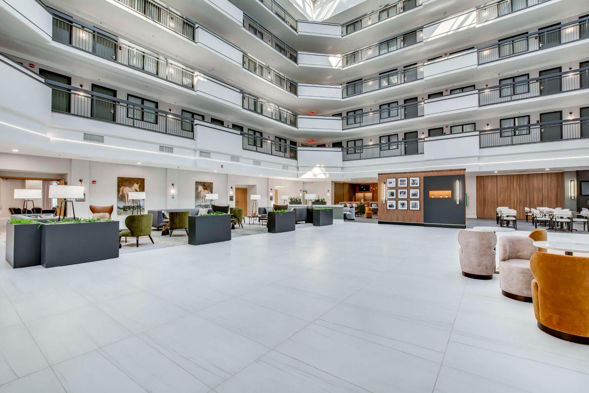 Embassy By Hilton East Louisville